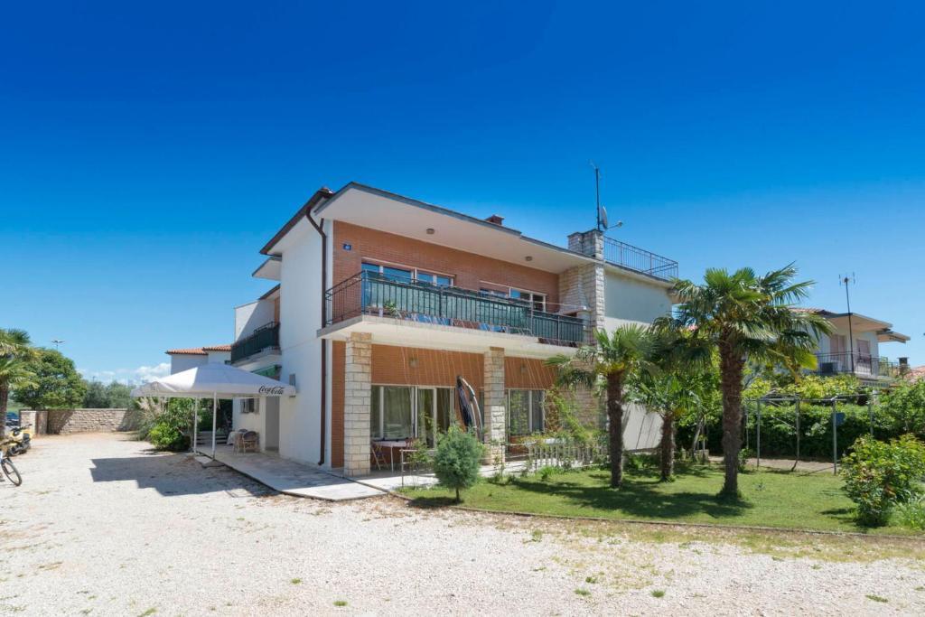 Apartments Umag Exterior photo